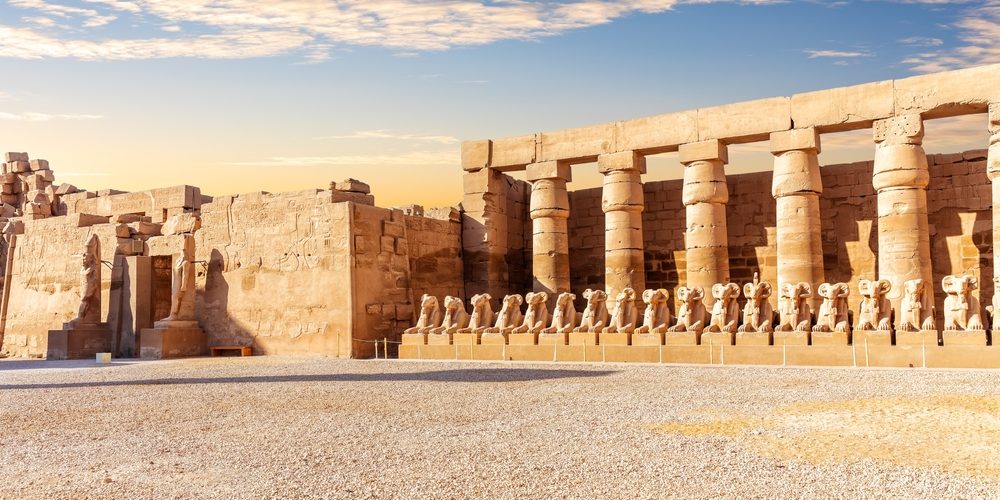 Sphinx,Statues,And,The,Main,Entrance,Of,Karnak,Temple,,Luxor,